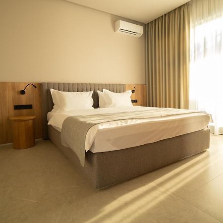 Отель Shambala Wellness Club Rozhny Экстерьер фото